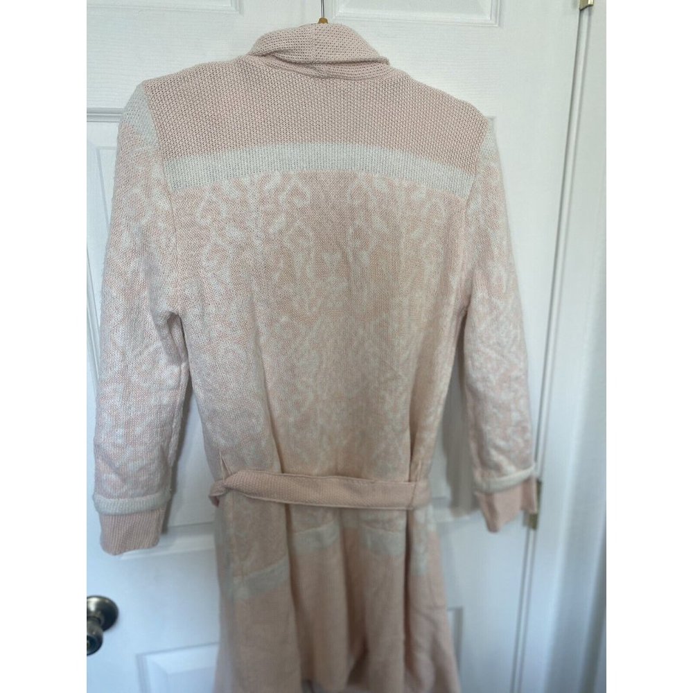 Blisswear Lemon Women's Bathrobe Size S/M NWT Retails For $128 - Picture 2 of 5